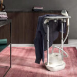 AEG Garment Steamer US716OW
